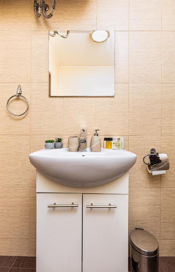 The Walnut 2Bd Apartment Φιλιππούπολη Εξωτερικό φωτογραφία